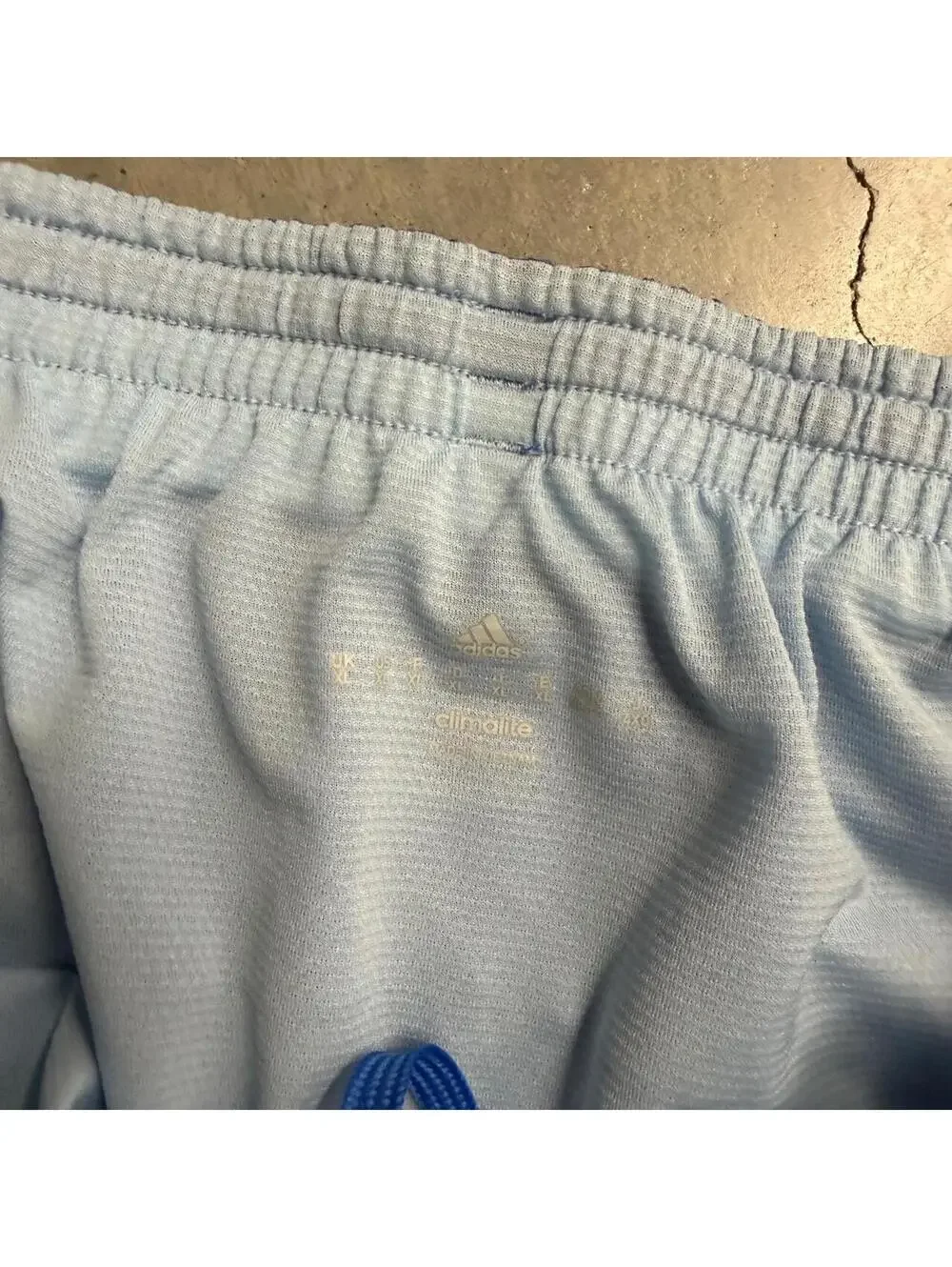adidas sized extra